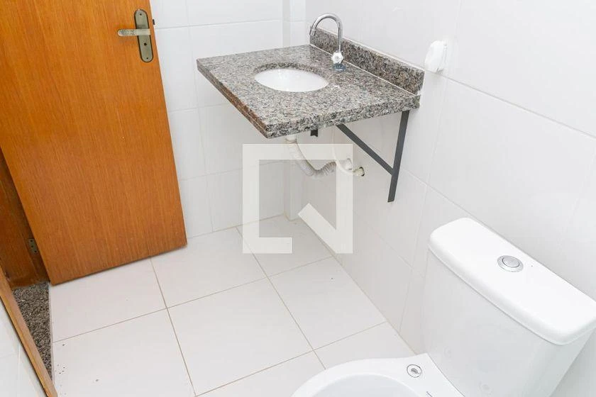 Rental apartment with 80 m², 2 bedrooms and parking — photo 46