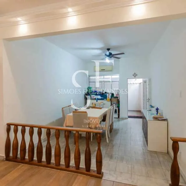 4-bedroom house with a bathtub in Rio de Janeiro — photo 22