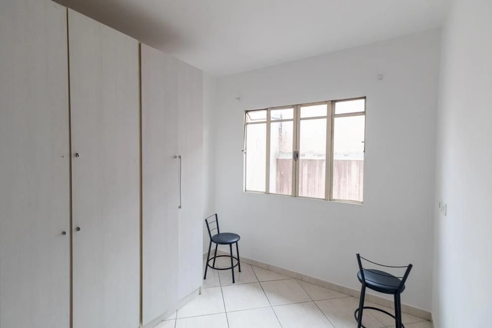 One-bedroom, 29 m² house in Curitiba — photo 3