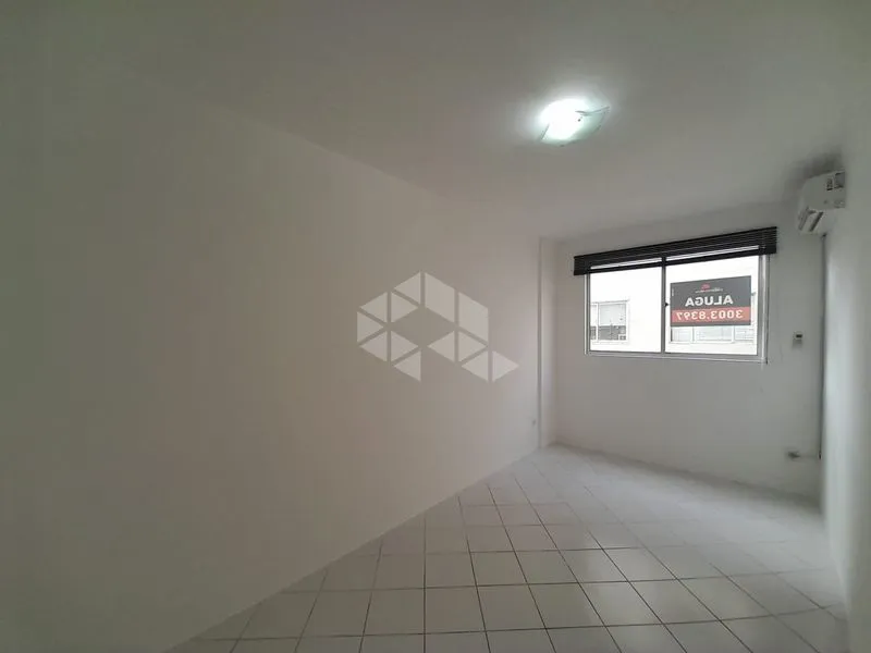 55 m² apartment with an open-plan kitchen and 2 bedrooms — photo 18
