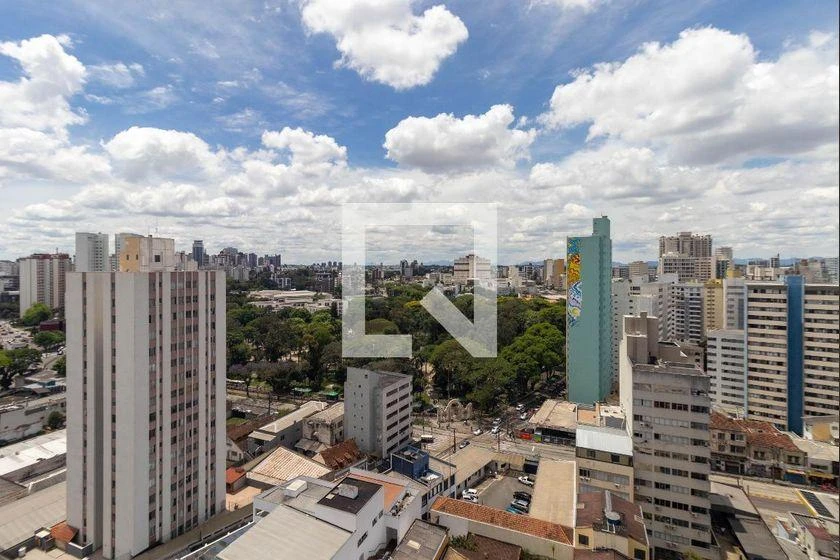 One-bedroom apartment with a home office in Curitiba — photo 2