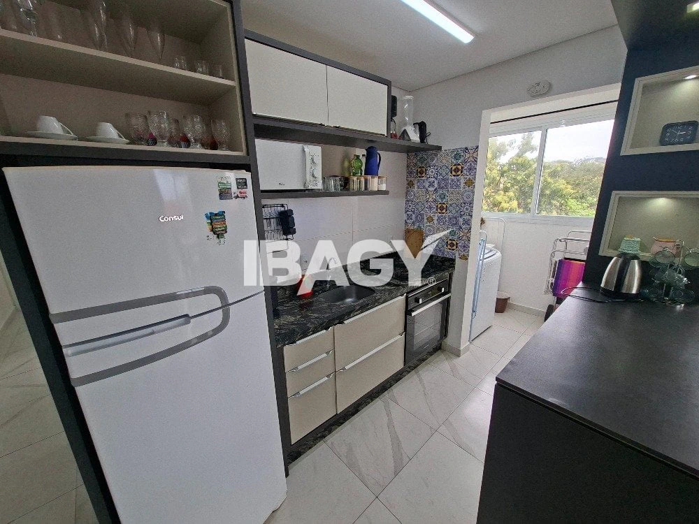 Apartamento de 2 dormitorios con suite y balcón privado — photo 2