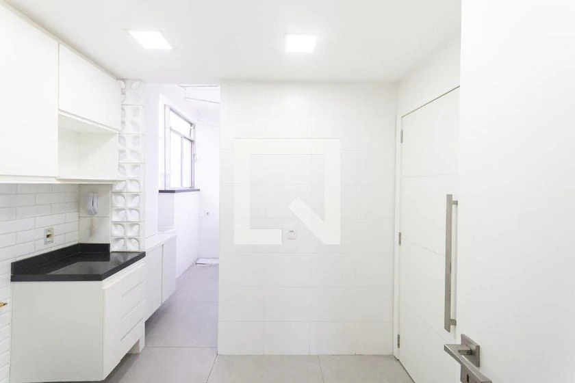 Mountain view in a 3-bedroom apartment, 64 m² — photo 3