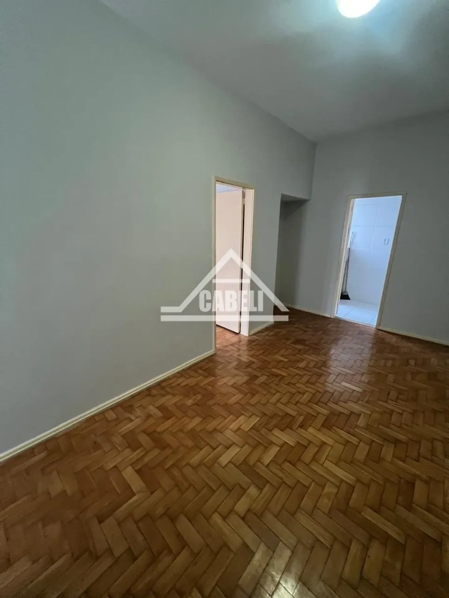 Apartment on the 5th floor with wood or laminate floors — photo 10