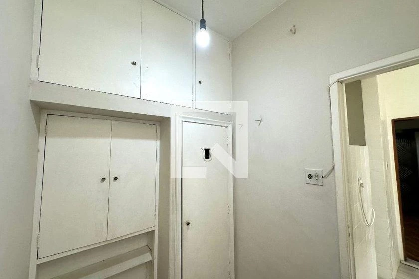 Деревянный пол или ламинат и 3 спальни: квартира 114 м² — photo 47