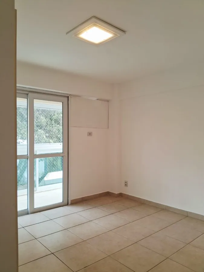 4-bedroom apartment with 2 bathrooms and 1 parking spot — photo 8