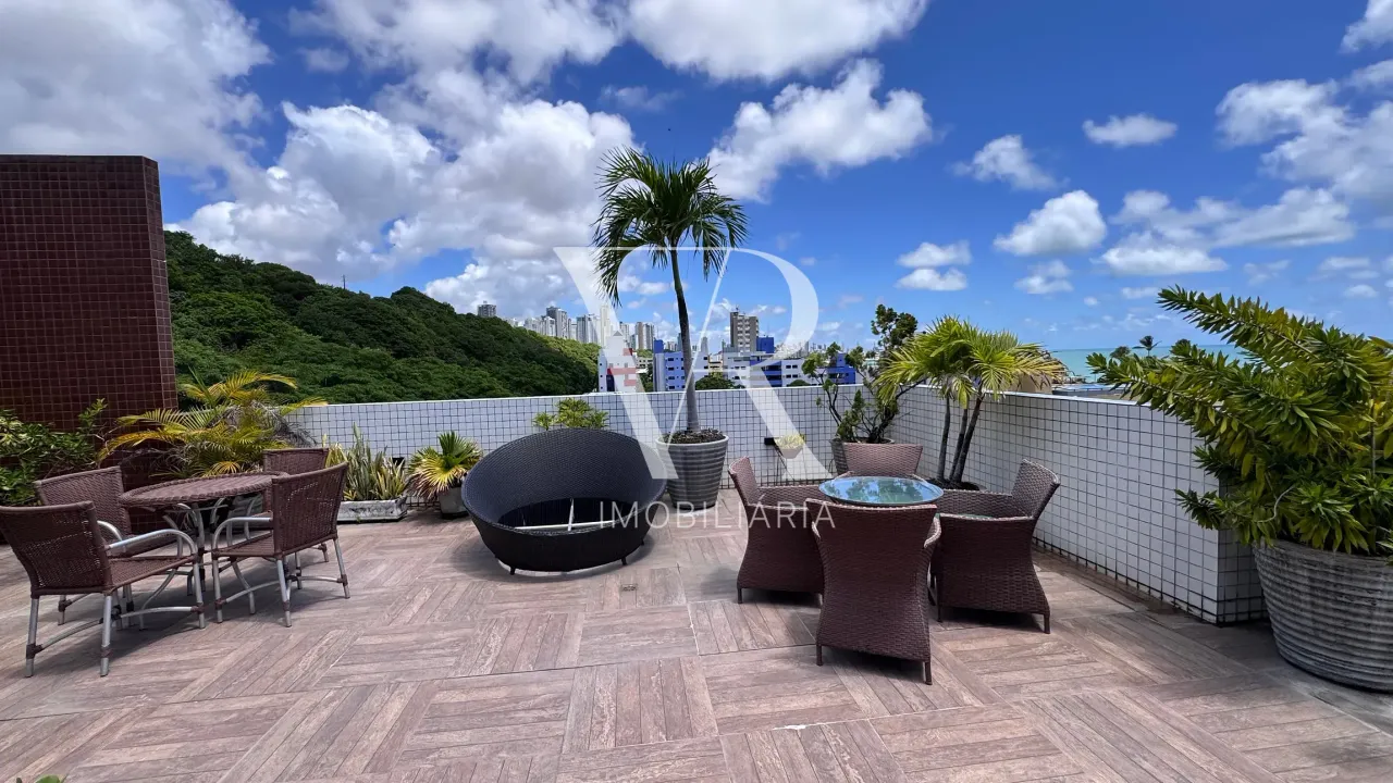 Penthouse with 4 en-suite bedrooms and 3 parking spots — photo 11