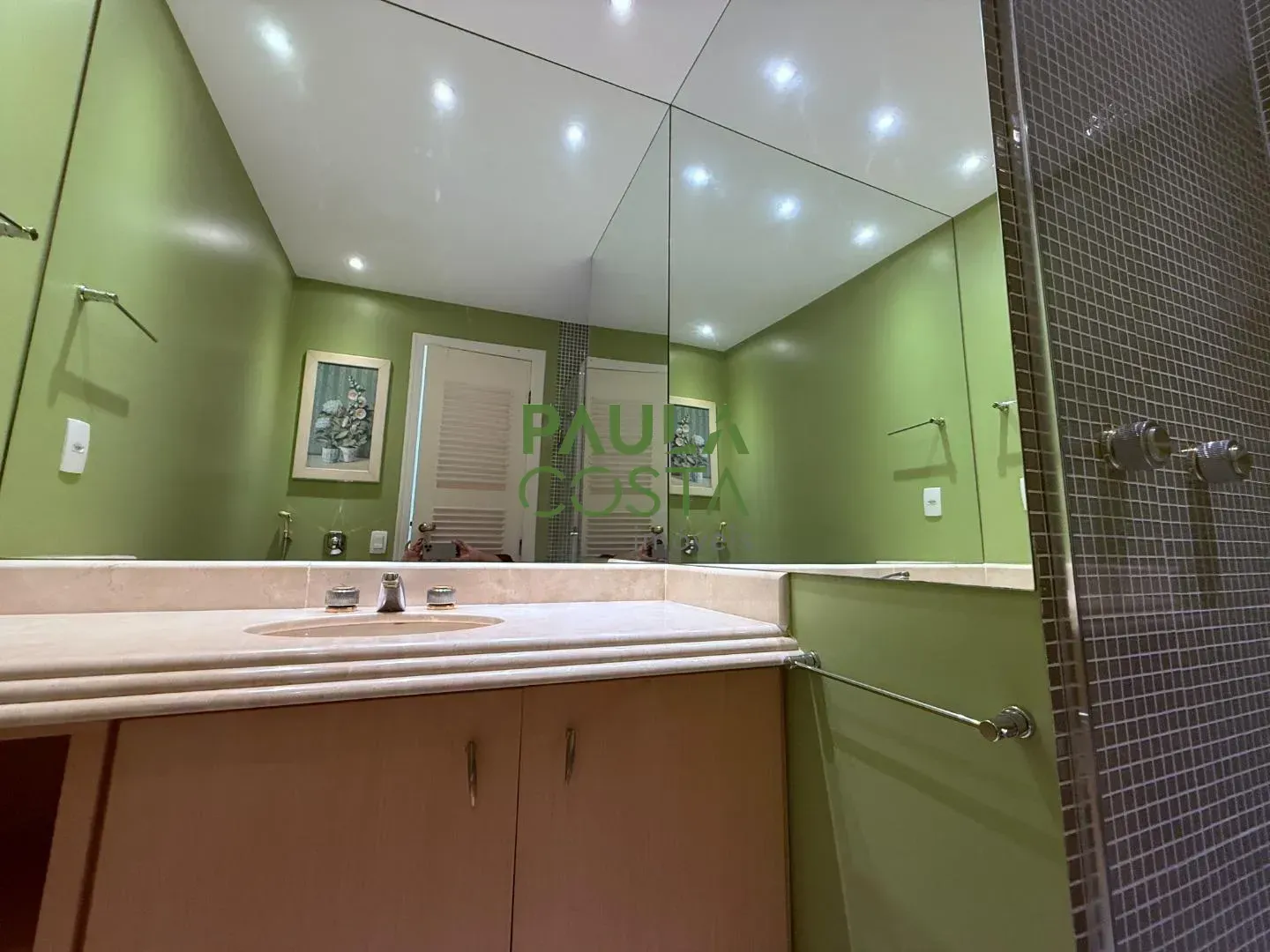 Casa mobiliada com 5 quartos e 5 vagas, 984 m² — photo 38