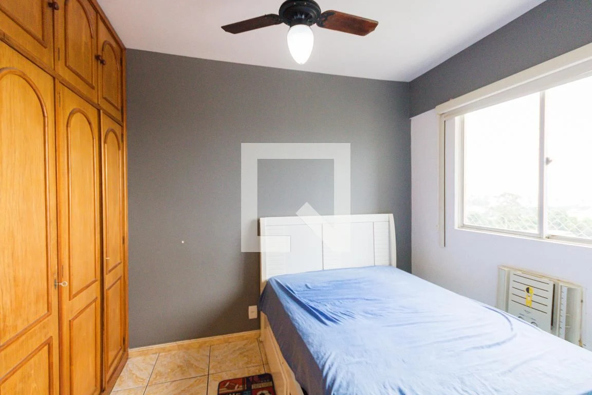 Furnished apartment with 2 bedrooms and a balcony — photo 25