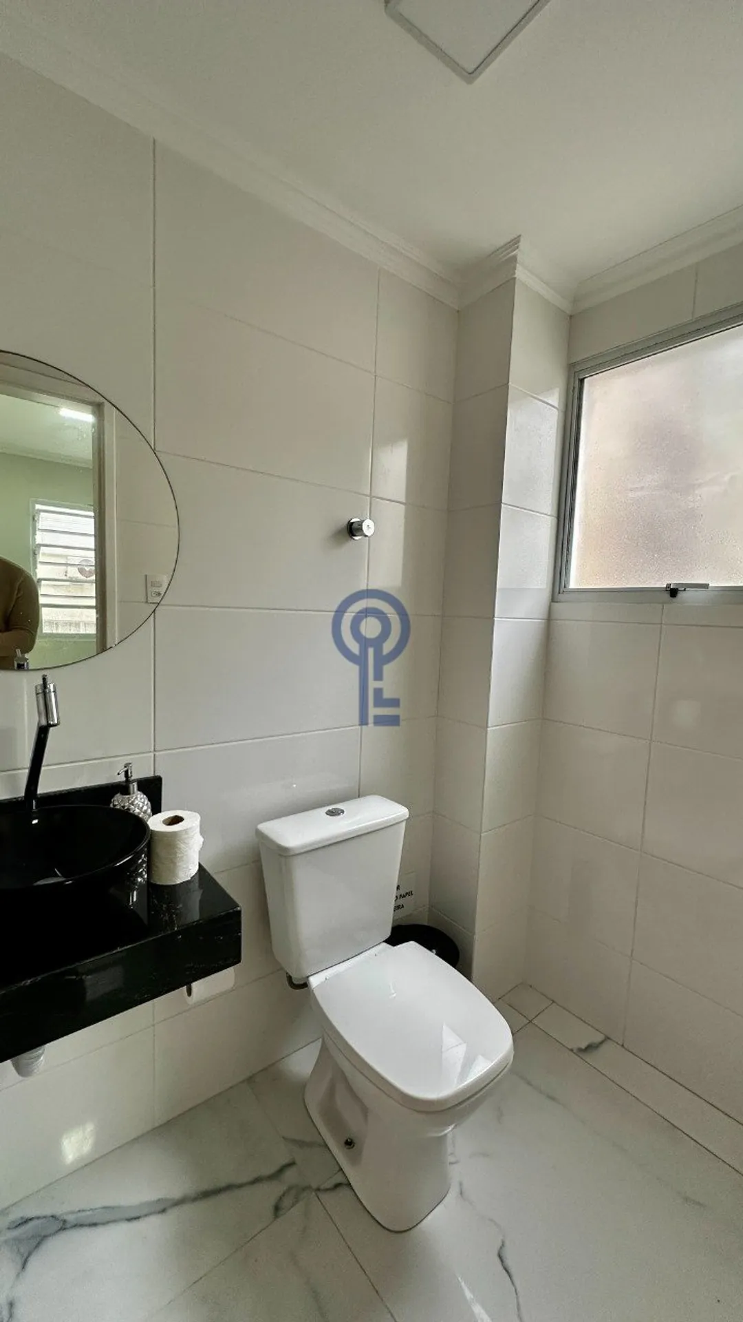 Apartamento mobiliado de 2 dormitórios com suíte e 1 vaga — photo 9