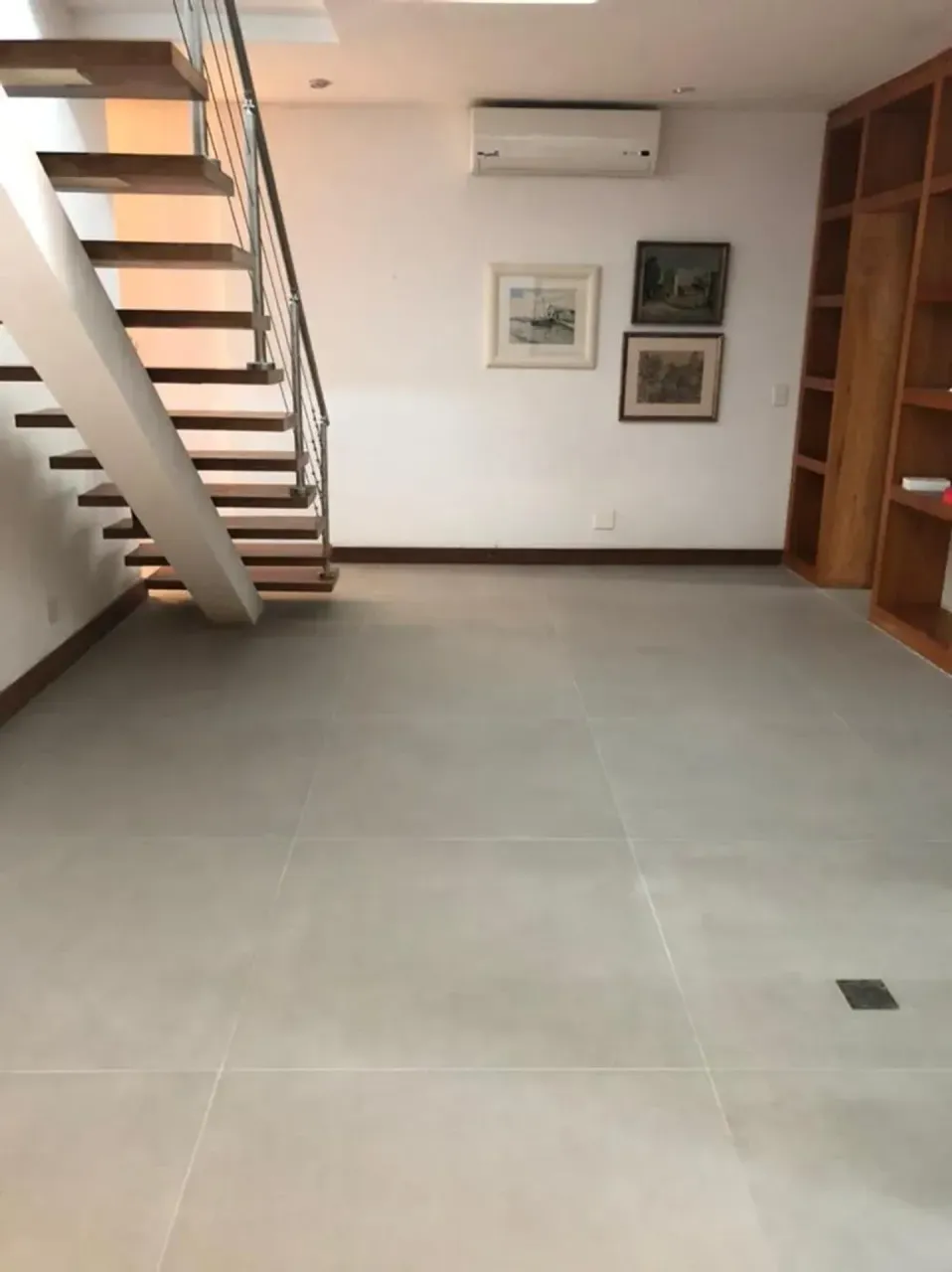 3-bedroom apartment with 422 m² and balcony grill — photo 8