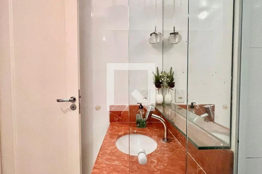 Apartamento mobiliado com 3 quartos e 3 banheiros — photo 30