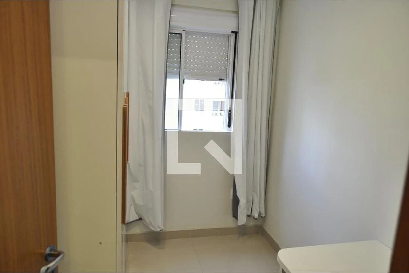Furnished apartment, 37 m², with a home office — photo 10