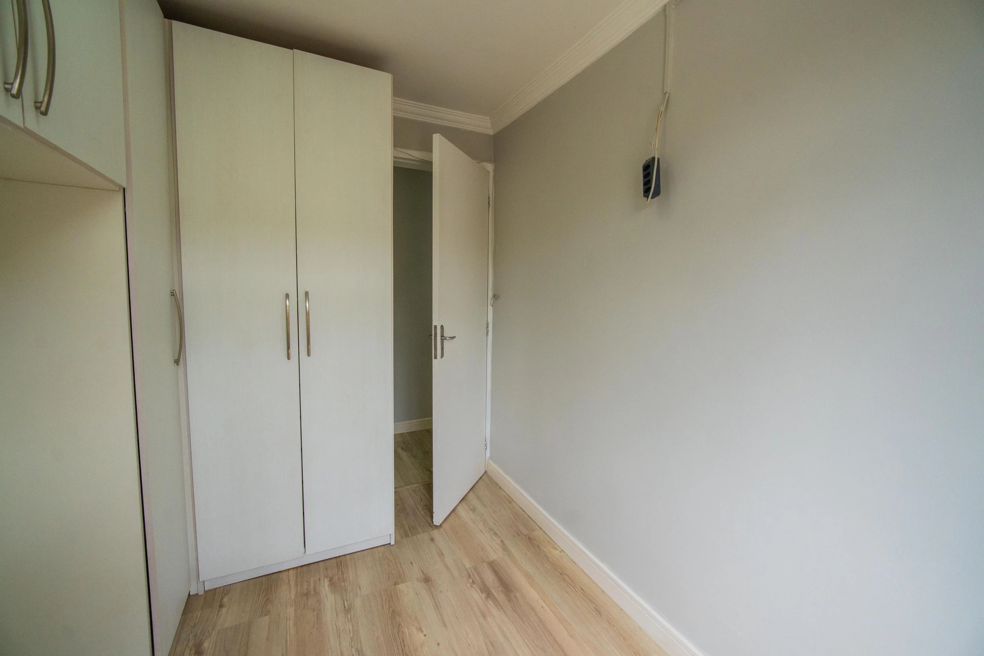 2-bedroom apartment with a washing machine in Curitiba — photo 8