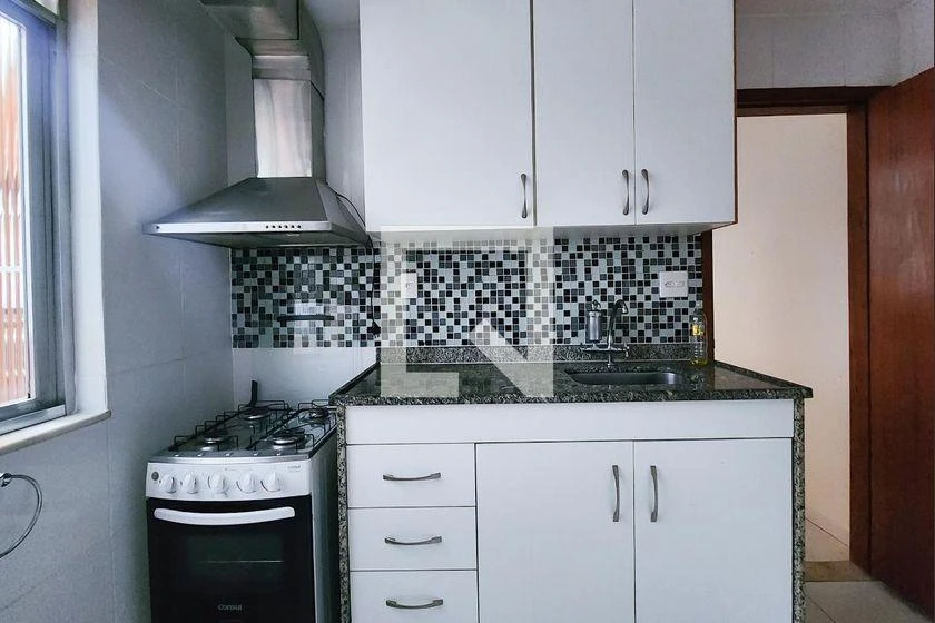 Furnished 2-bedroom apartment with 84 m² — photo 12
