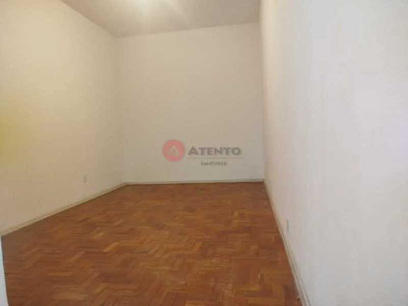 Apartamento com piso de madeira ou laminado, Vila da Penha — photo 5