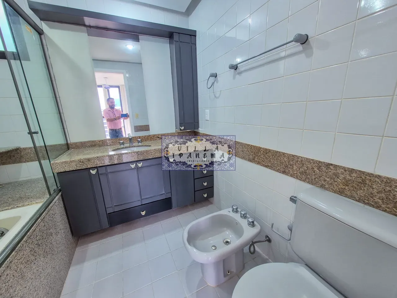 200 m² apartment with 3 en-suite bedrooms and private BBQ — photo 41