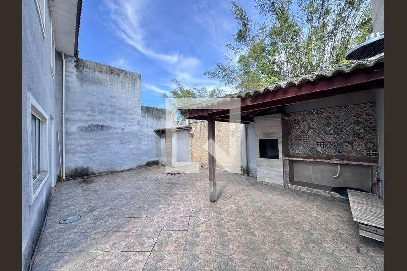 Garden in a 3-bedroom house, 180 m² — photo 43
