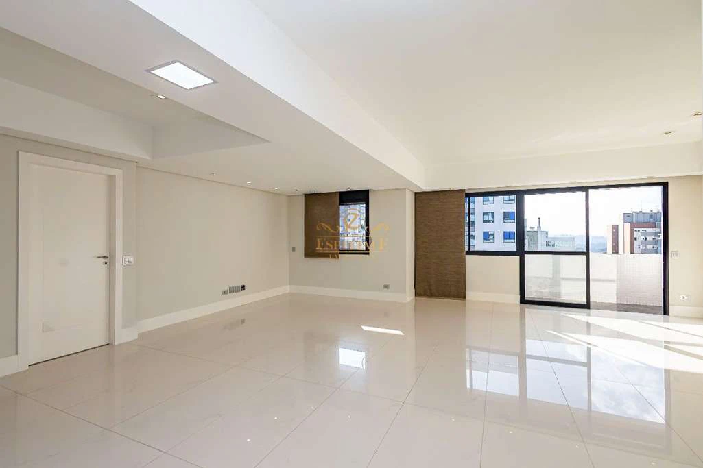 Apartamento com 3 suítes e 5 banheiros, 265 m² — photo 2