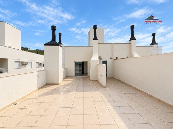 2-bedroom apartment, 1 with its own bathroom, 120 m²