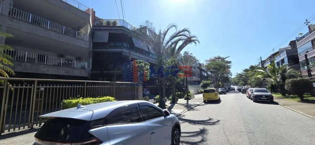 Top-floor apartment with 2 bedrooms and private BBQ — photo 29