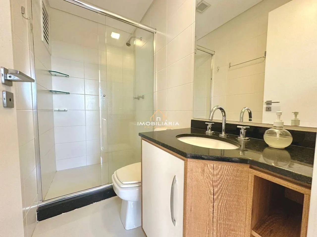 2-bedroom apartment with 3 bathrooms and 99 m² — photo 16