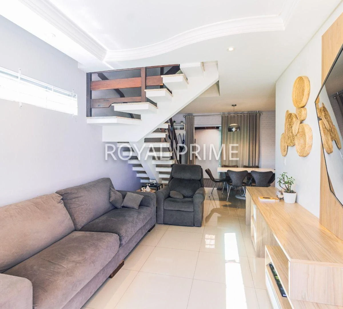 Furnished house, 186 m², with a walk-in closet
