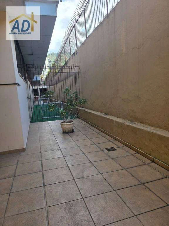Apartamento compacto com 1 dormitório e cantinho de cozinha — photo 26