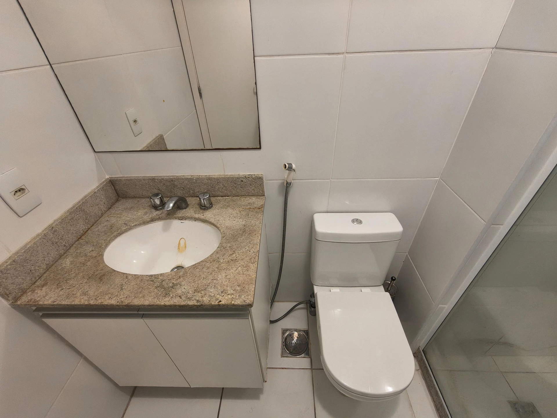 Apartamento de aluguel com 2 quartos e varanda — photo 30