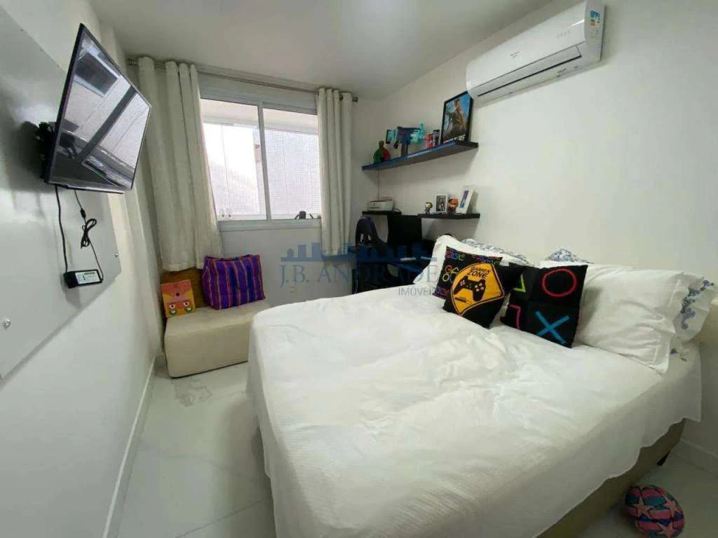 Apartamento mobiliado de 111 m² com varanda em vidro — photo 3