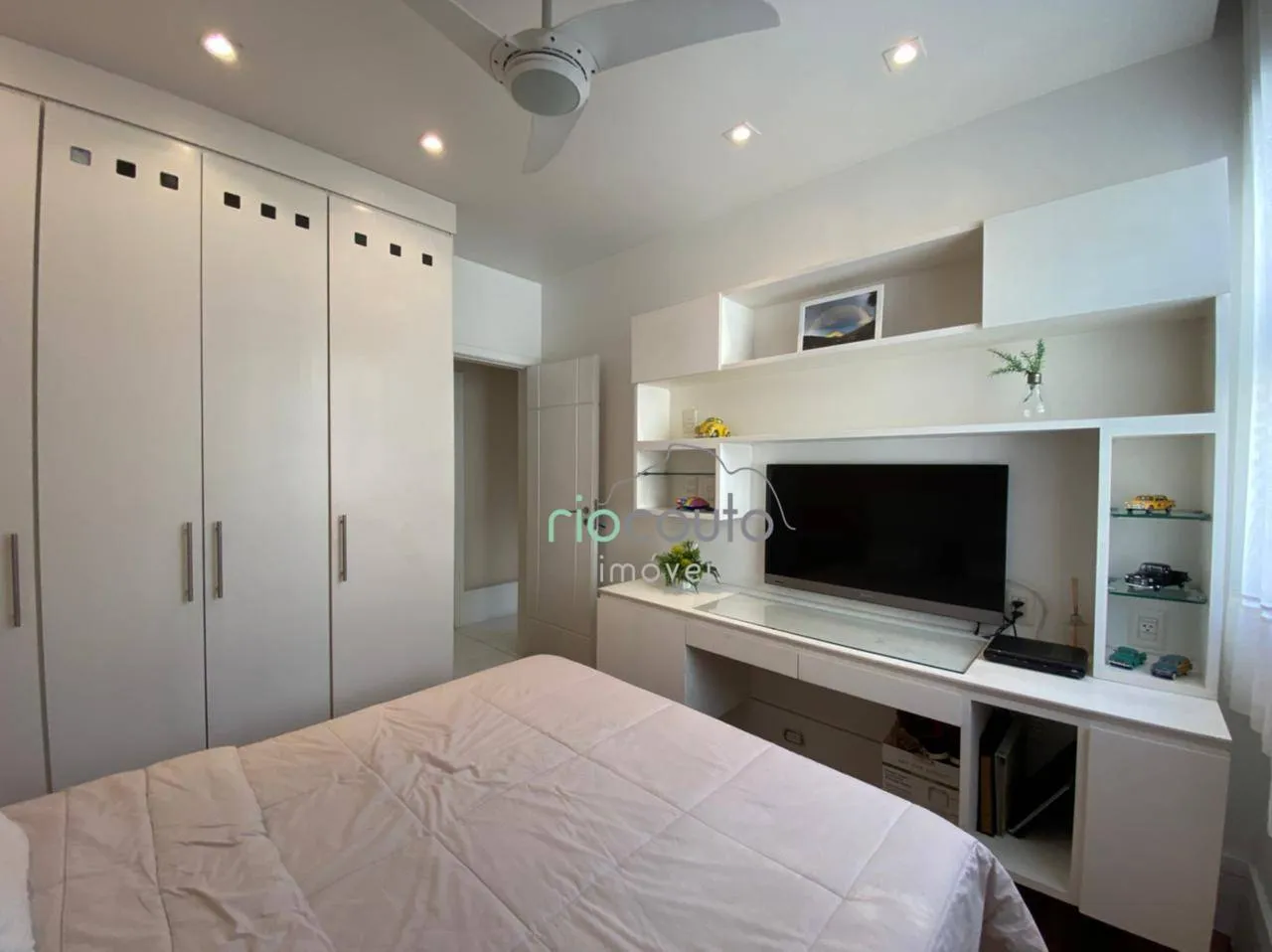 4-bedroom apartment with a dishwasher in Rio de Janeiro — photo 16