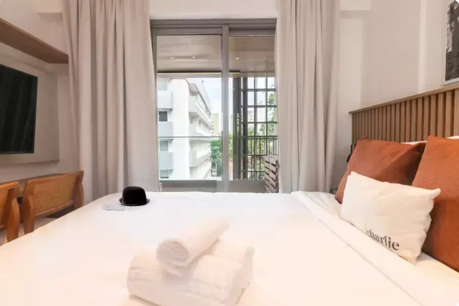 Apartamento mobiliado com cozinha integrada e varanda — photo 12