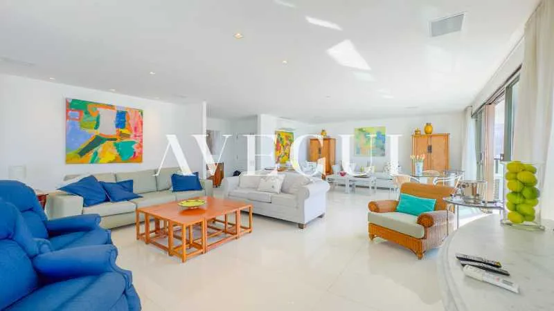 Apartment with 4 suites, 250 m² and 2 parking spots