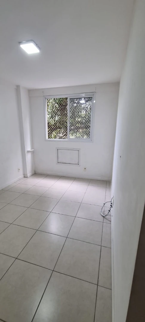 2-bedroom apartment with 1 en-suite bathroom and parking — photo 5