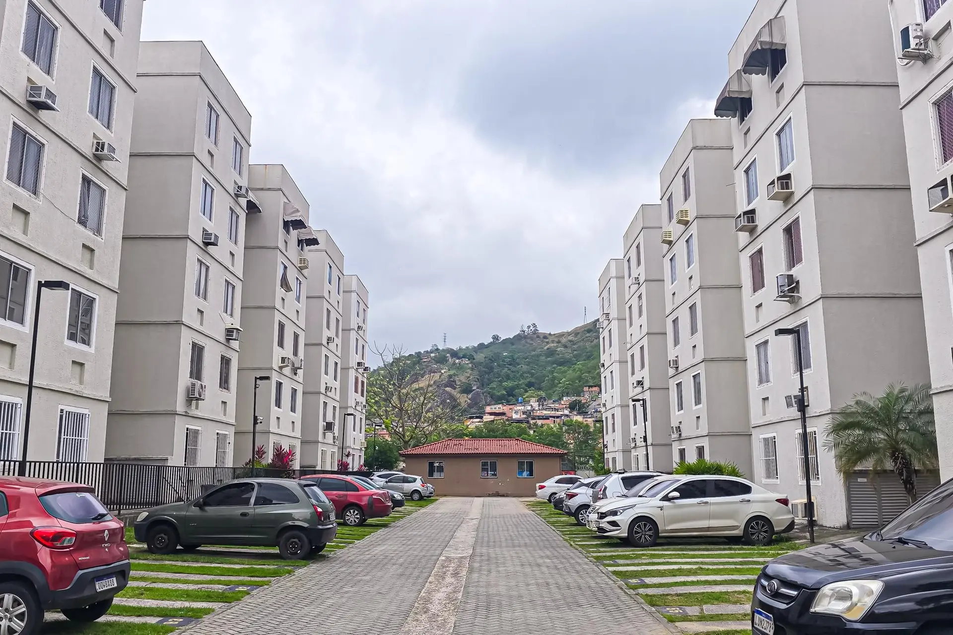Furnished apartment, 43 m², with a mountain view — photo 53