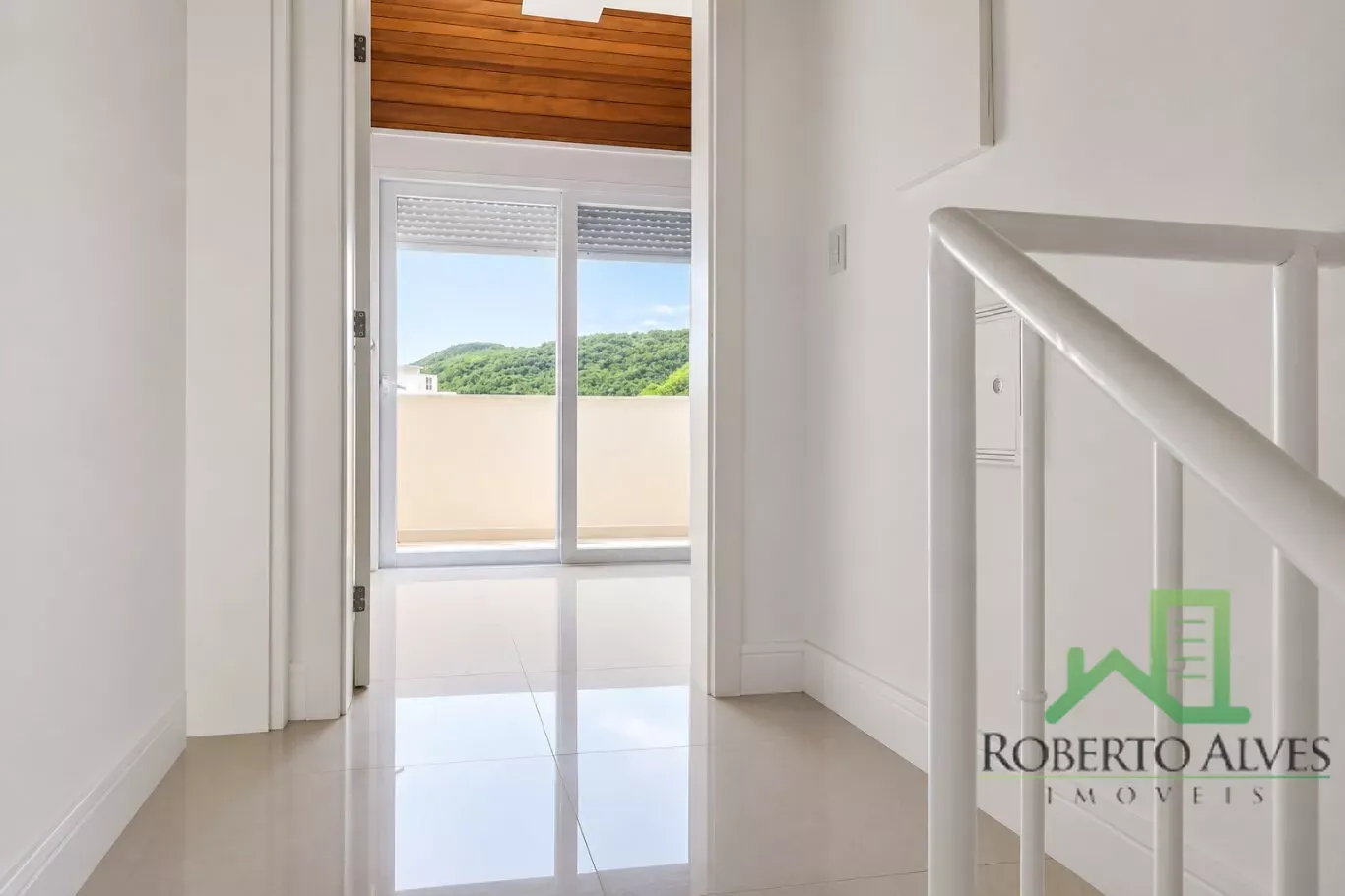 Duplex penthouse, 186 m² with 2 en-suite bedrooms — photo 25