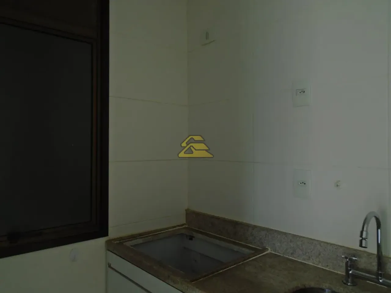 Apartamento de 1 quarto com varanda e box de vidro — photo 15