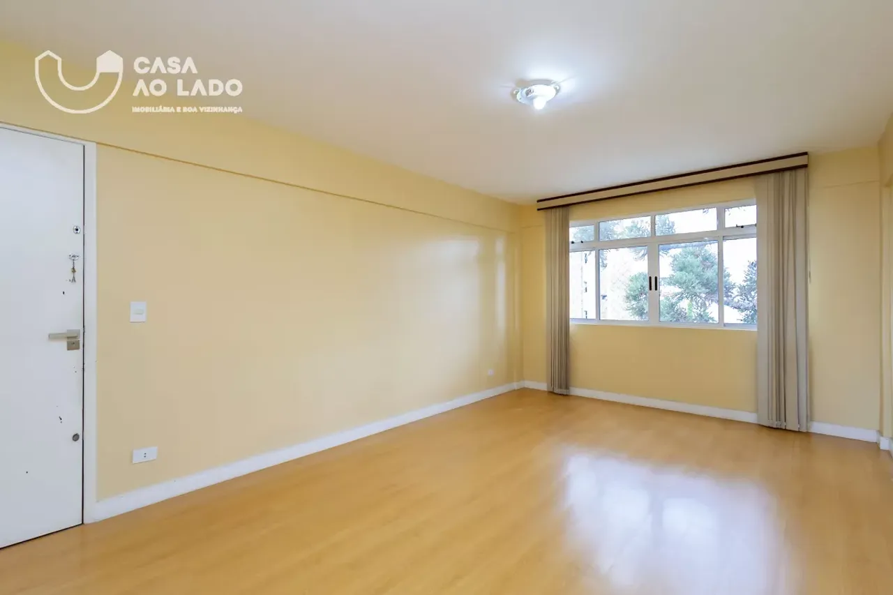 3-bedroom apartment with en-suite bathroom and 1 parking spot