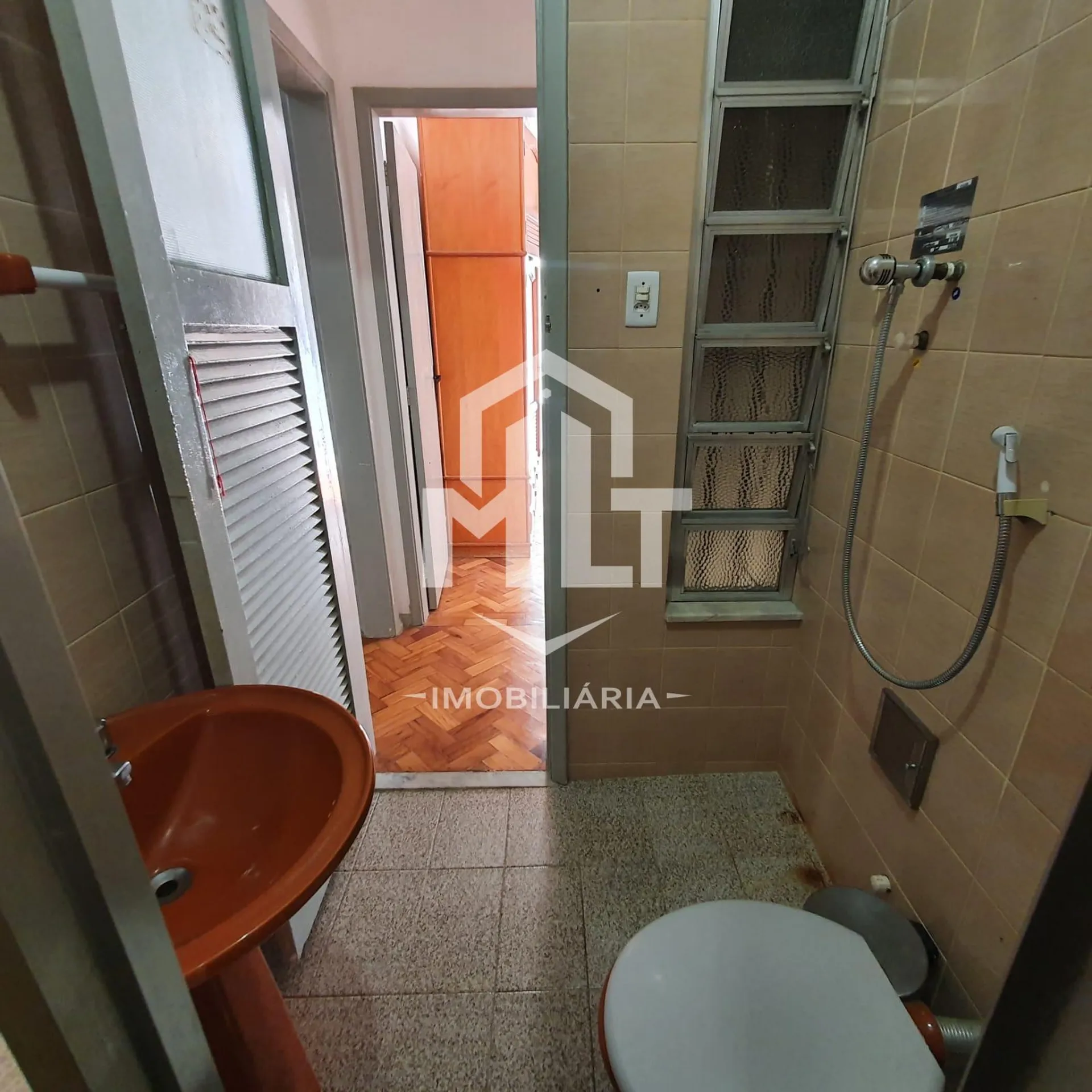 Apartment, 53 m², with wood or laminate floors — photo 13