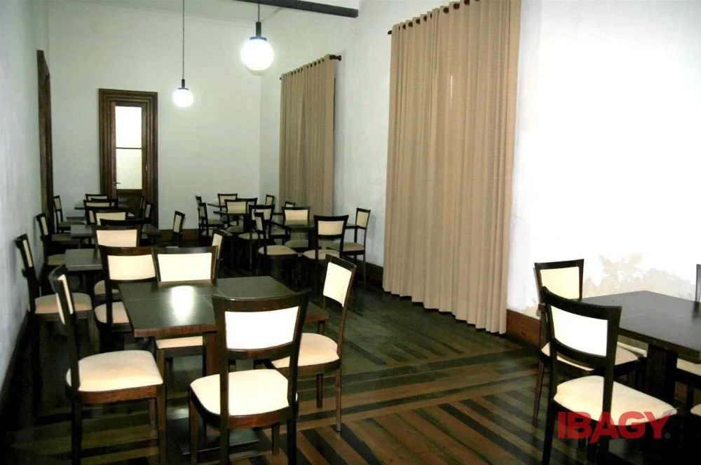 Furnished 3-bedroom apartment with integrated kitchen — photo 61
