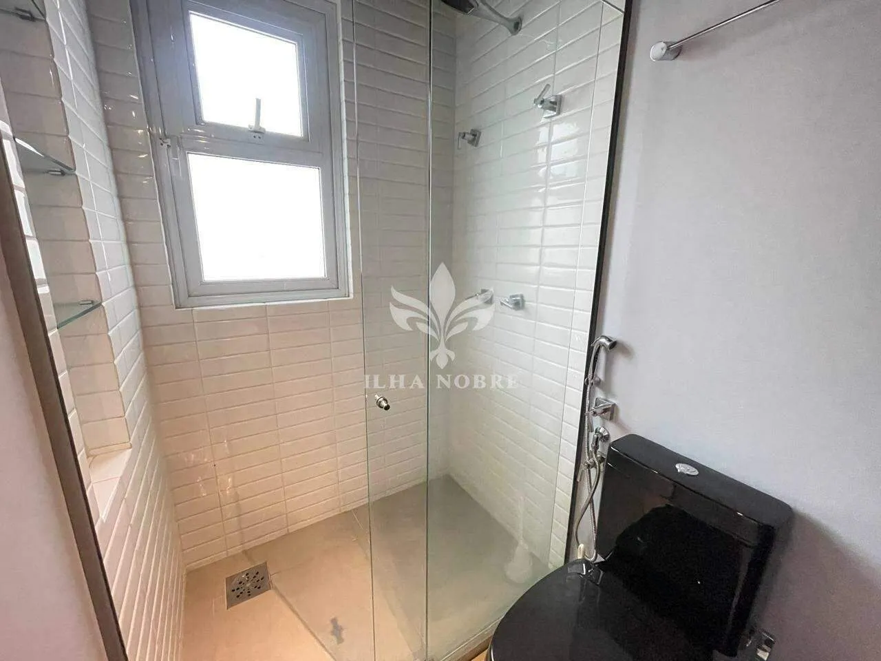 Furnished 70 m² studio with private barbecue — photo 19