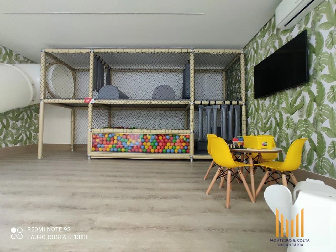 Apartment, 55 m², with a water view — photo 18