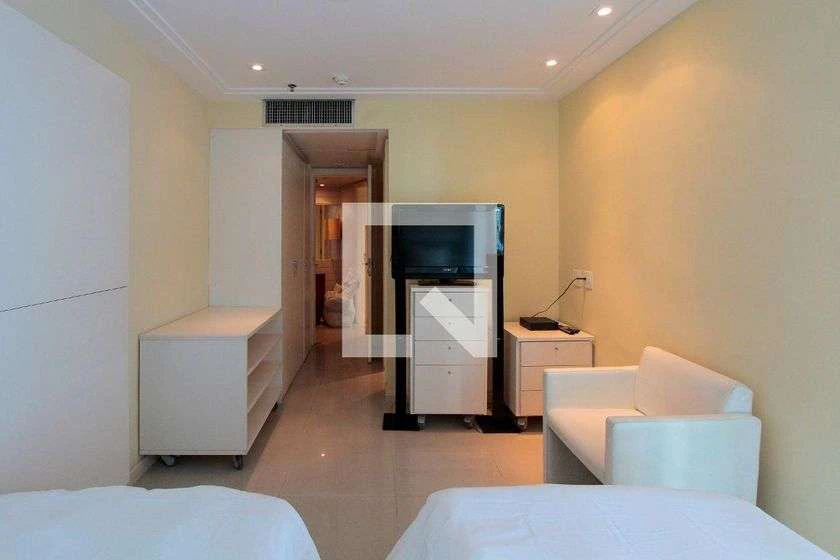 Furnished 120 m² apartment with 2 en-suite bedrooms — photo 15