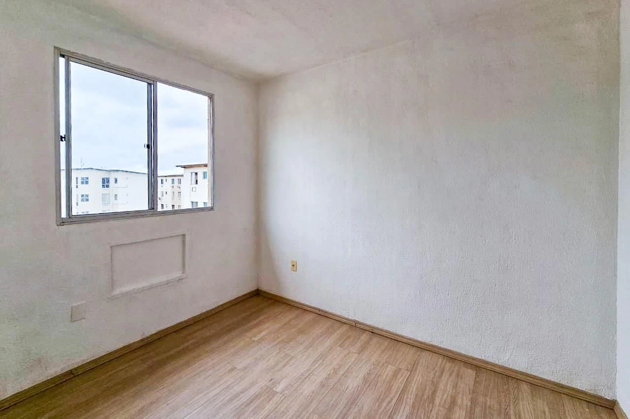 2-bedroom apartment in a building with a pool — photo 6