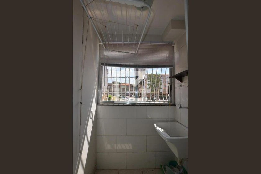 Apartamento de 2 quartos em condomínio com piscina — photo 25