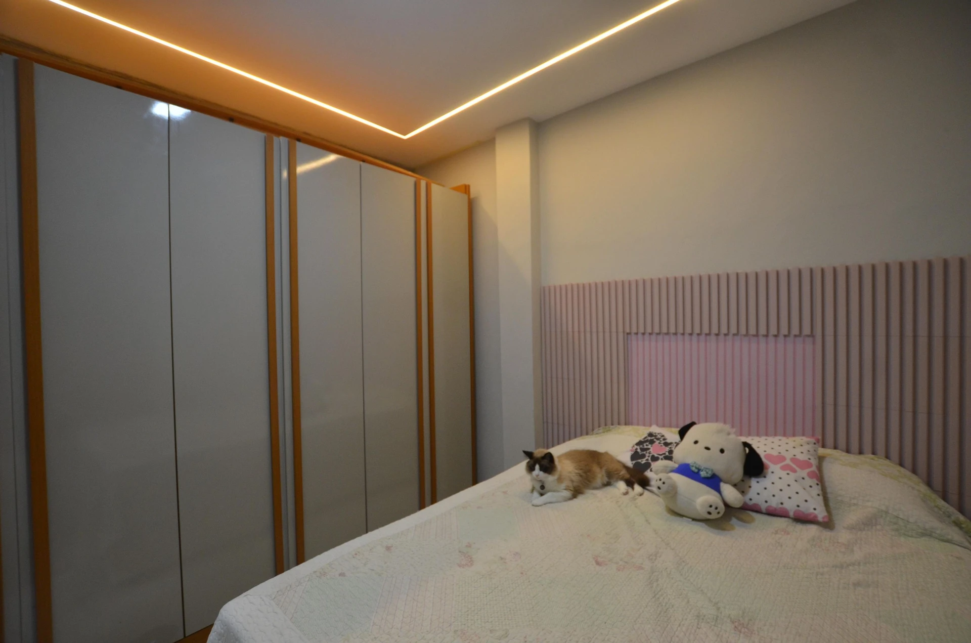 House, 200 m², with a washing machine — photo 27