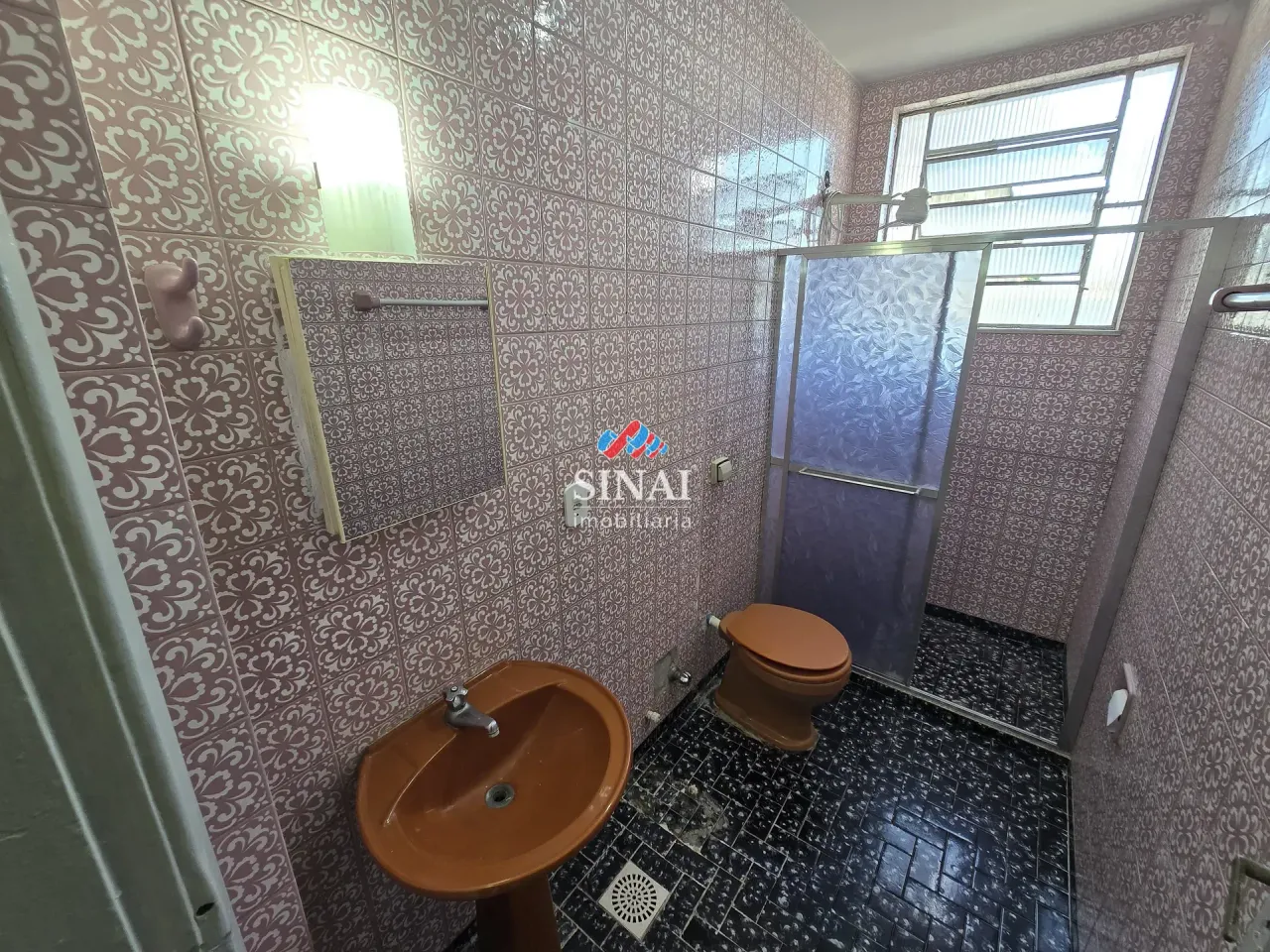 2-bedroom apartment with no parking space — photo 6