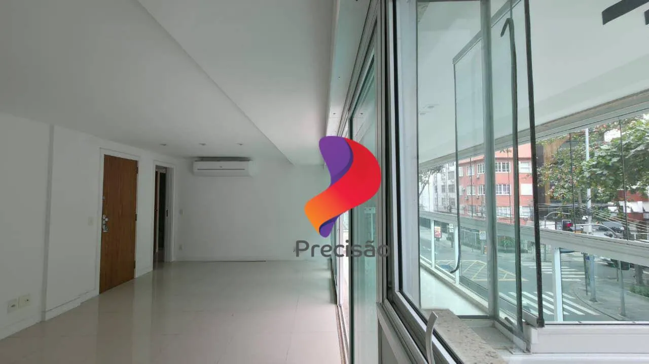 Apartment with enclosed balcony and 4 bedrooms — photo 5