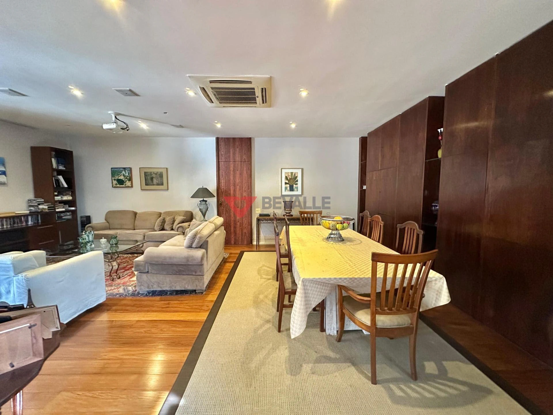 Cobertura linear com 300 m² e 5 quartos — photo 5