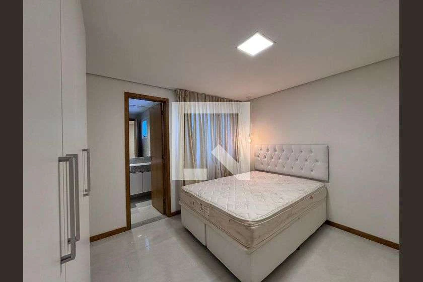 Rental penthouse with 3 en-suite bedrooms and 306 m² — photo 11